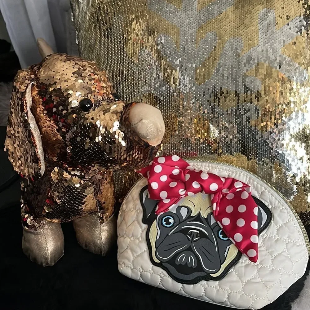 Polka dot bow pug quilted heart kitsch makeup/small bag betsey johnson.dog pug